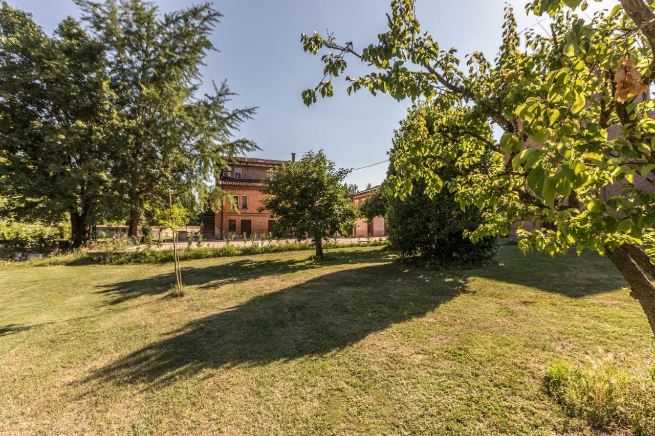 Borgo Sartoni Case Vacanze Appartamenti In Affitto Bolonha Exterior foto